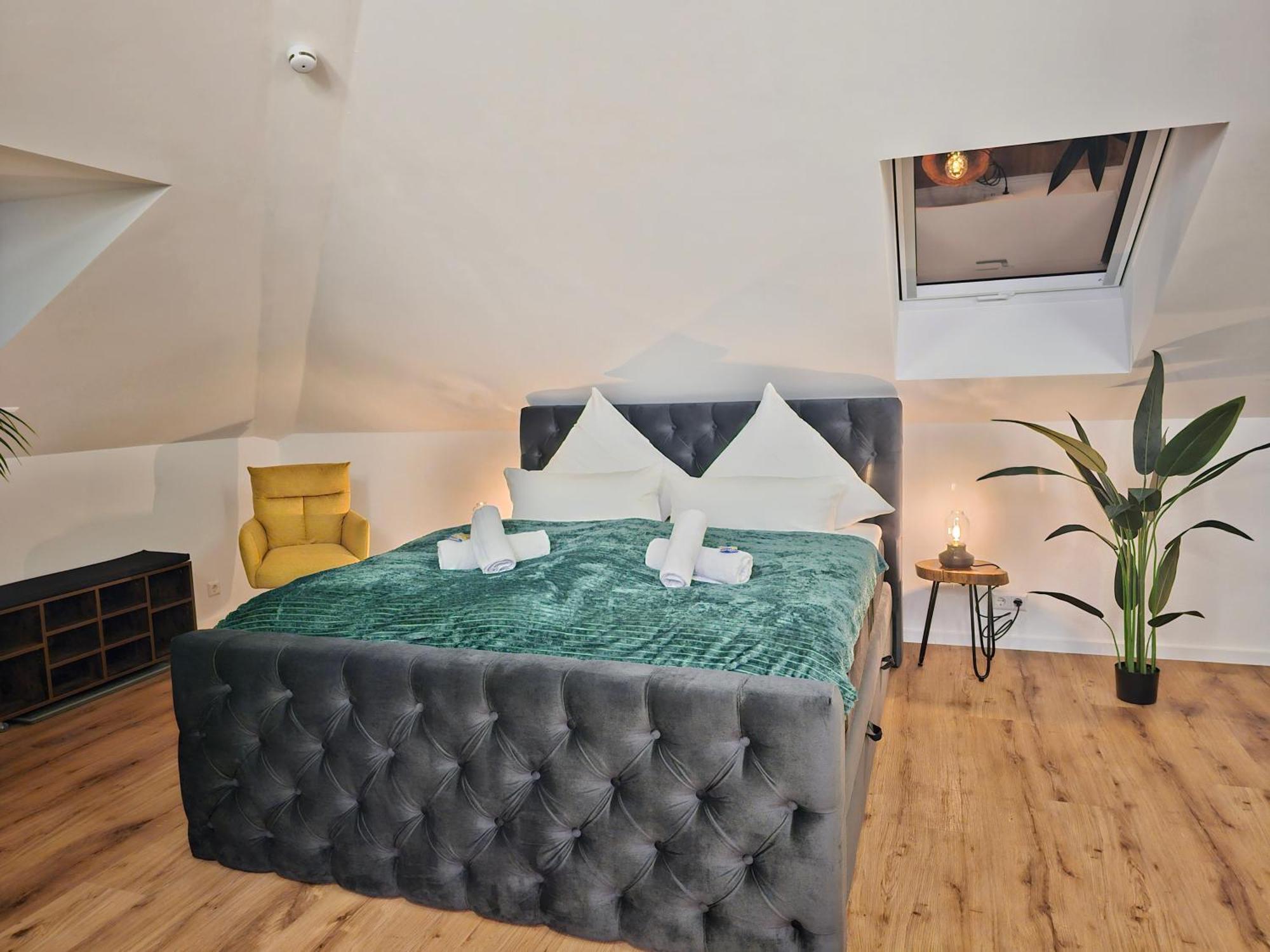 Design-Penthouse I 90Qm I Europapark 20 Min I Boxspring I Nespresso I Parking Apartman Lahr/Schwarzwald Kültér fotó